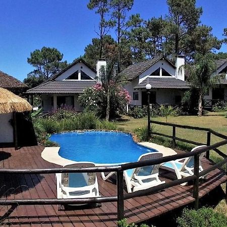 Bungalows Punta Colorada Piriápolis エクステリア 写真