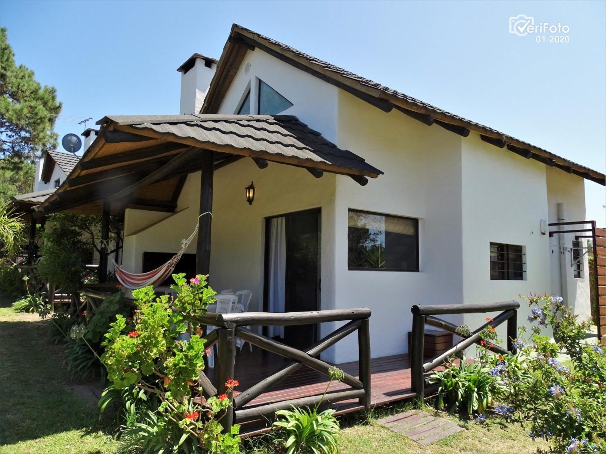 Bungalows Punta Colorada Piriápolis エクステリア 写真