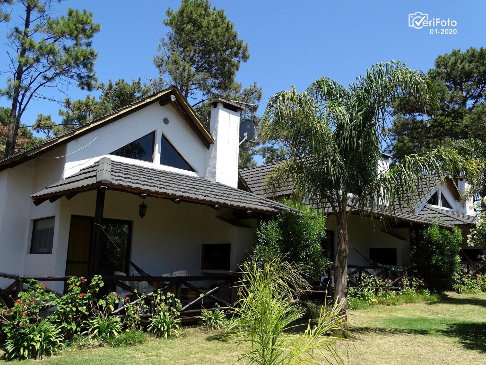 Bungalows Punta Colorada Piriápolis エクステリア 写真